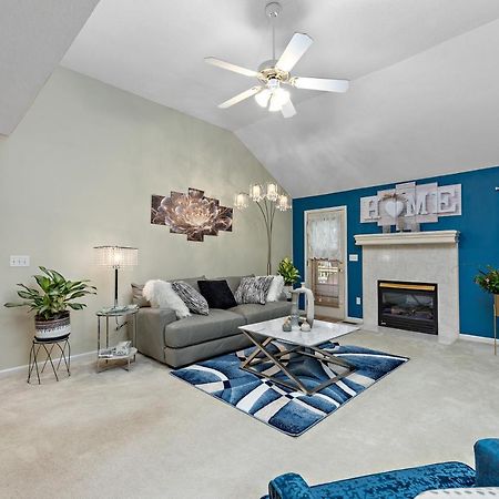 Beautiful Townhome, 11 Minutes To Downtown, Kcmo. Kansas City Zewnętrze zdjęcie
