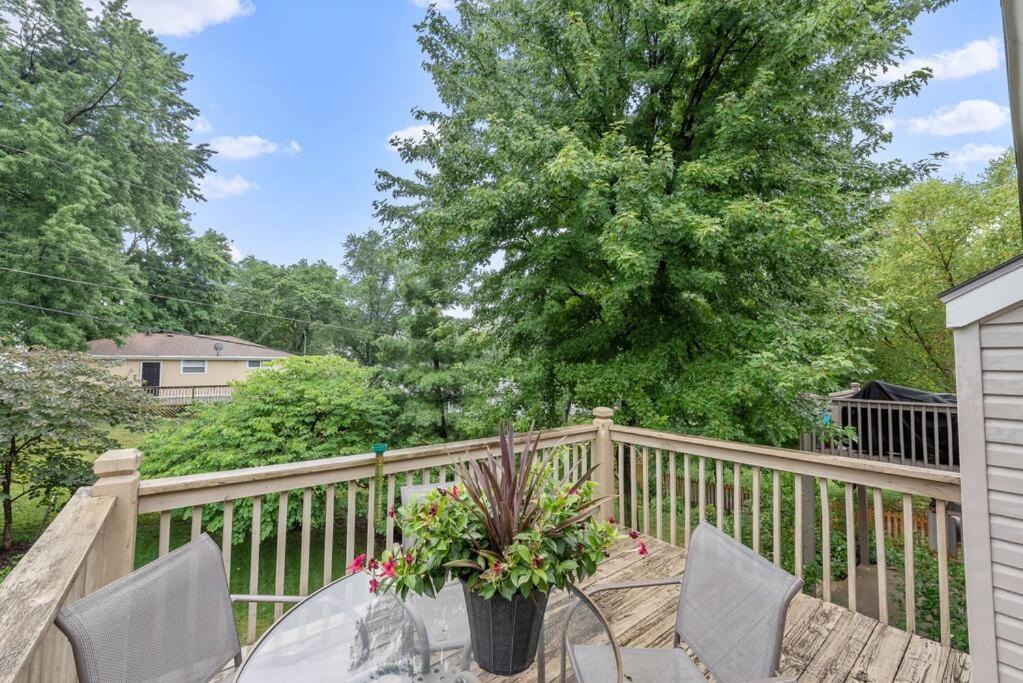 Beautiful Townhome, 11 Minutes To Downtown, Kcmo. Kansas City Zewnętrze zdjęcie
