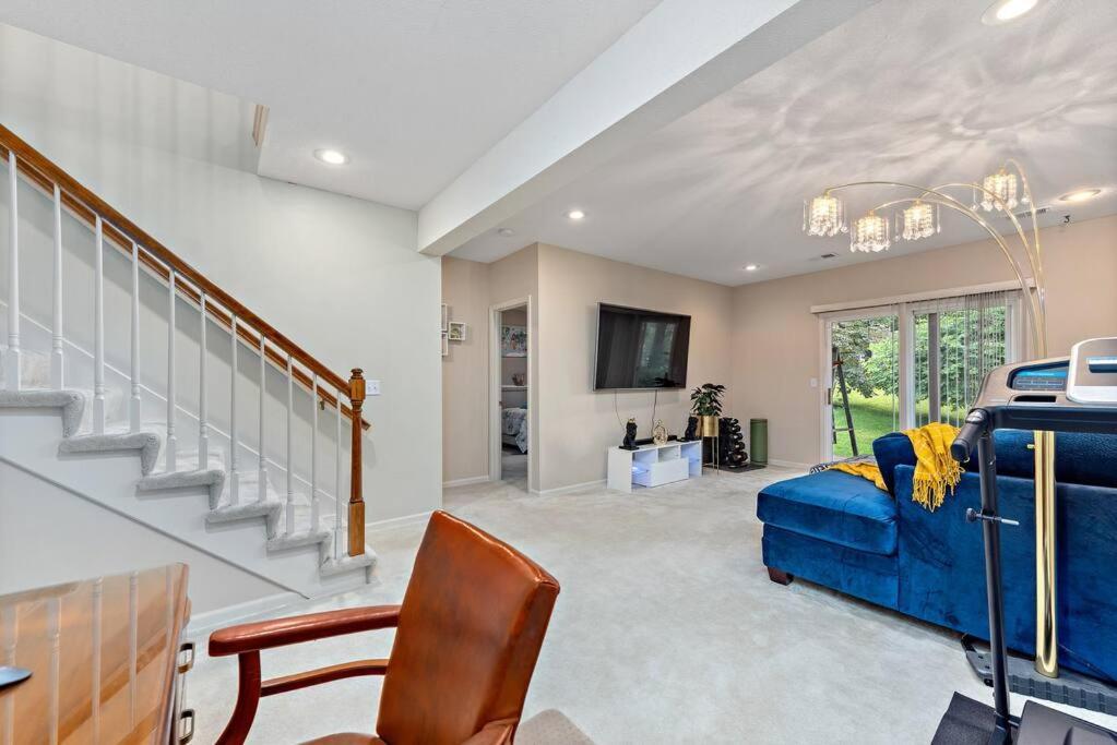 Beautiful Townhome, 11 Minutes To Downtown, Kcmo. Kansas City Zewnętrze zdjęcie