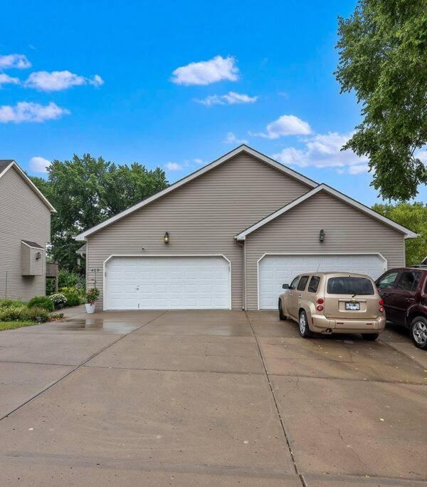 Beautiful Townhome, 11 Minutes To Downtown, Kcmo. Kansas City Zewnętrze zdjęcie